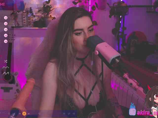 AkiraMiyaMur webcam