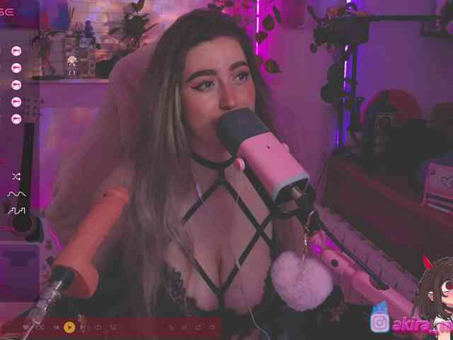 AkiraMiyaMur webcam