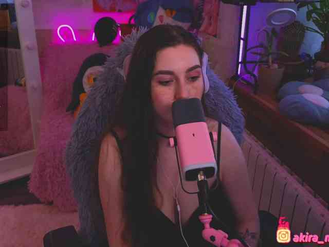 AkiraMiyaMur webcam