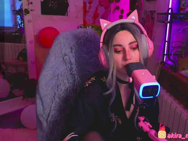 AkiraMiyaMur webcam