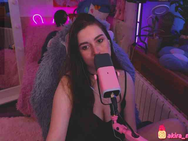 AkiraMiyaMur webcam