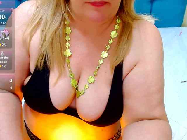 Nayla-Garner webcam