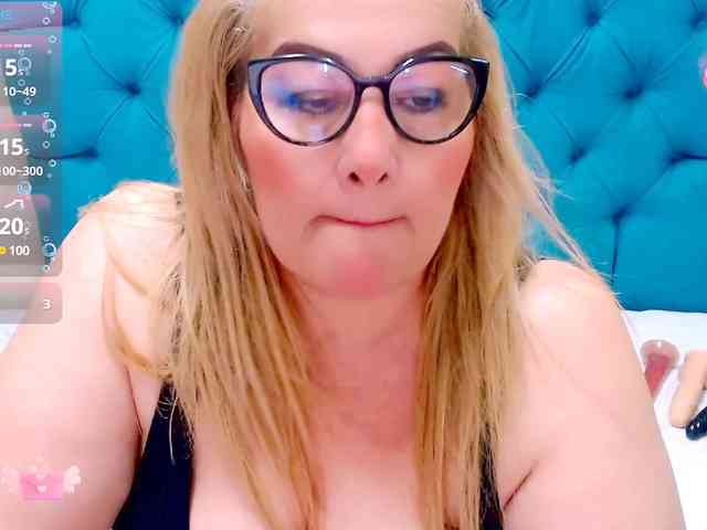 Nayla-Garner webcam