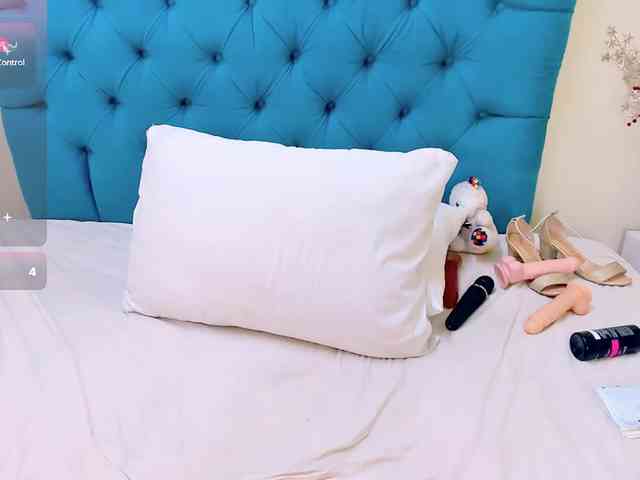 Nayla-Garner Nayla-Garner