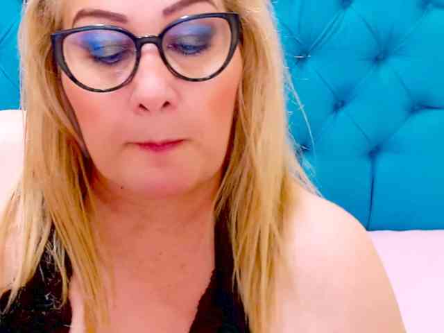 Nayla-Garner webcam