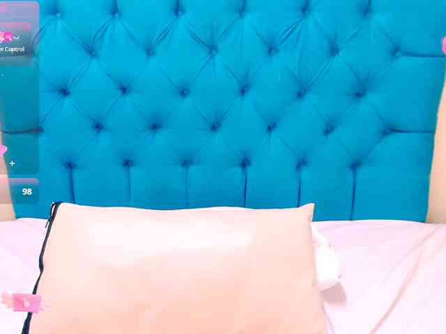Nayla-Garner webcam