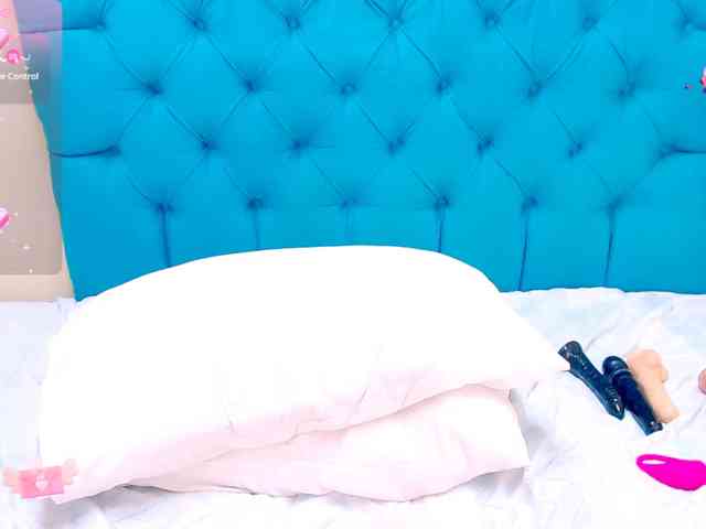 Nayla-Garner webcam