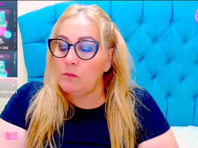 Nayla-Garner webcam