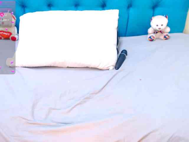 Nayla-Garner webcam