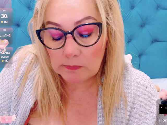 Nayla-Garner webcam