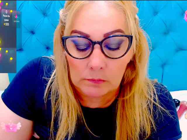 Nayla-Garner webcam