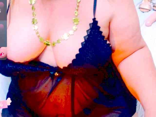 Nayla-Garner webcam