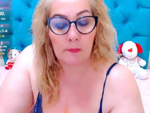 Nayla-Garner webcam