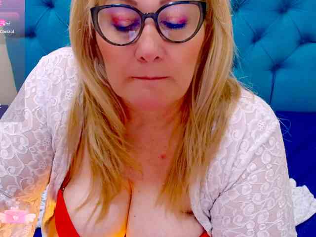 Nayla-Garner webcam