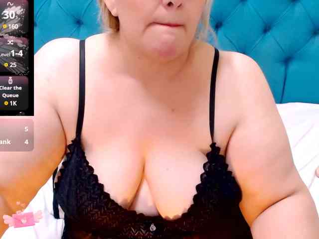 Nayla-Garner webcam