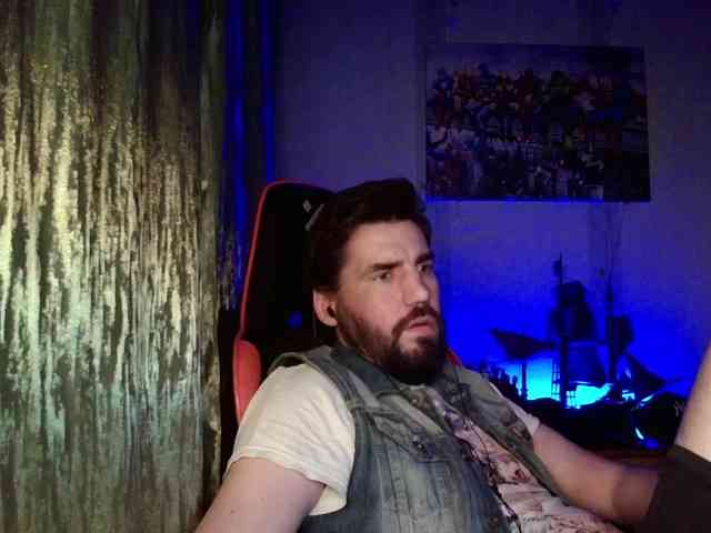 MaxmarkArt Live Webcam on BongaCams