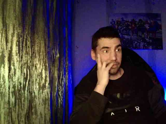 MaxmarkArt Live Webcam on {site_name}