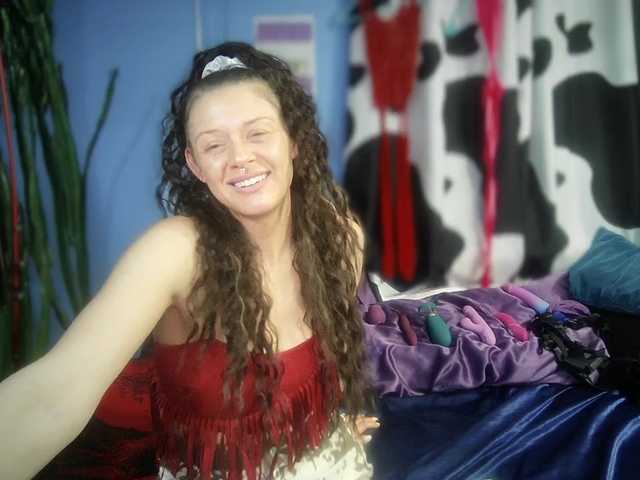 UrbanBroad's BongaCams show and profile