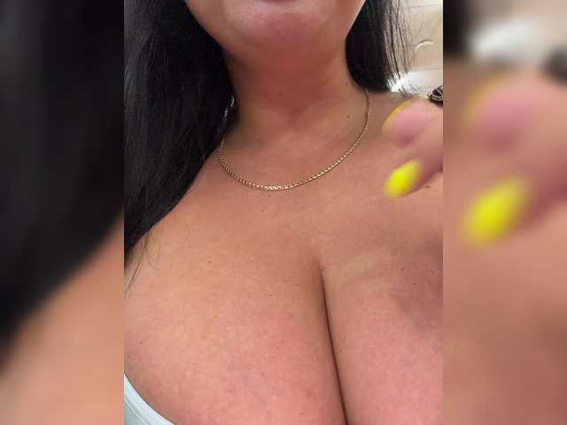 TokionaJoe's BongaCams show and profile