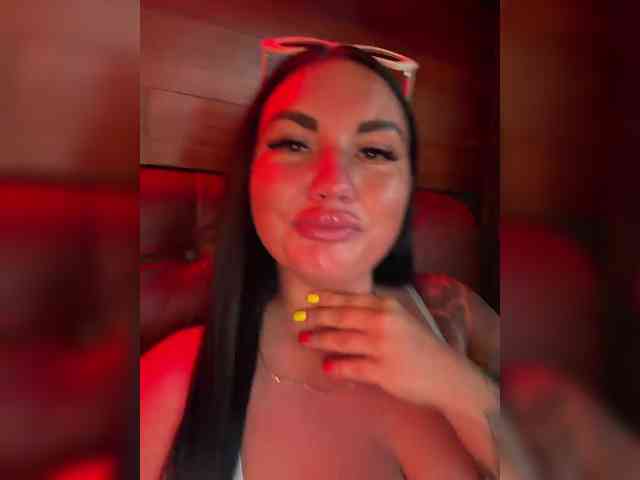 TokionaJoe Live Webcam on BongaCams