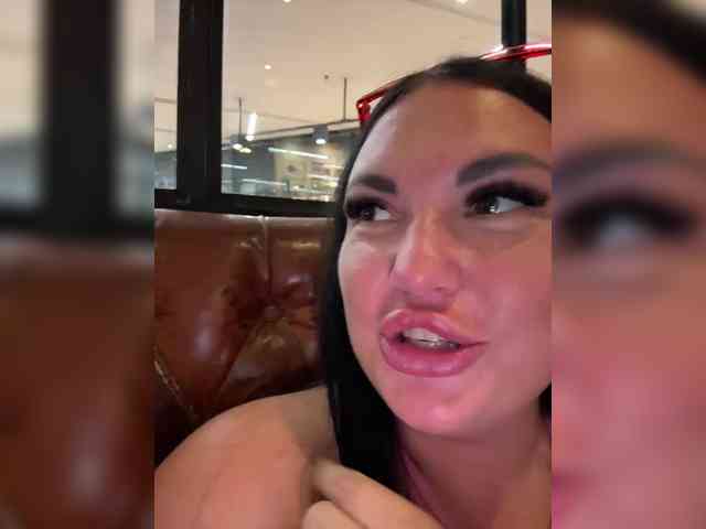 live voyeur webcam TokionaJoe