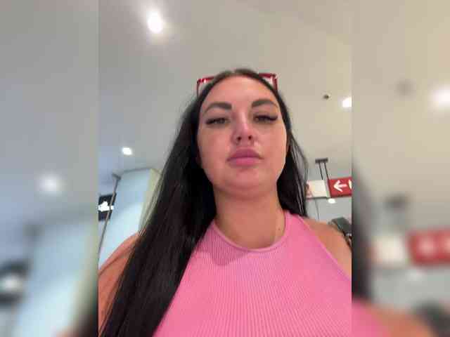 live voyeur webcam TokionaJoe