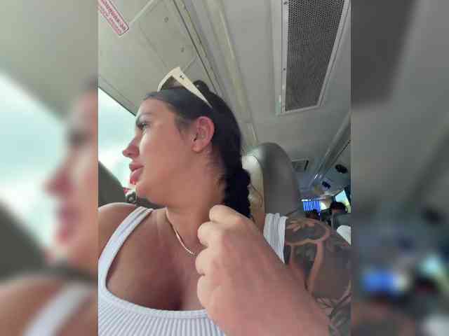 live voyeur webcam TokionaJoe