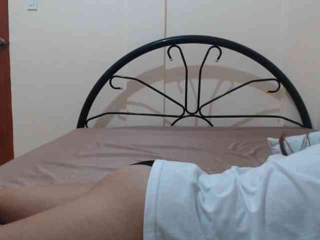 TheLastVIRGIN webcam