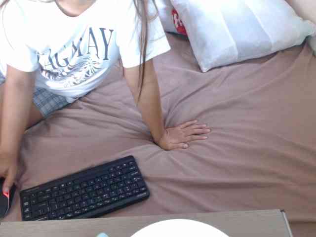 TheLastVIRGIN webcam