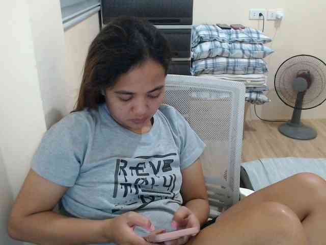 TheLastVIRGIN webcam