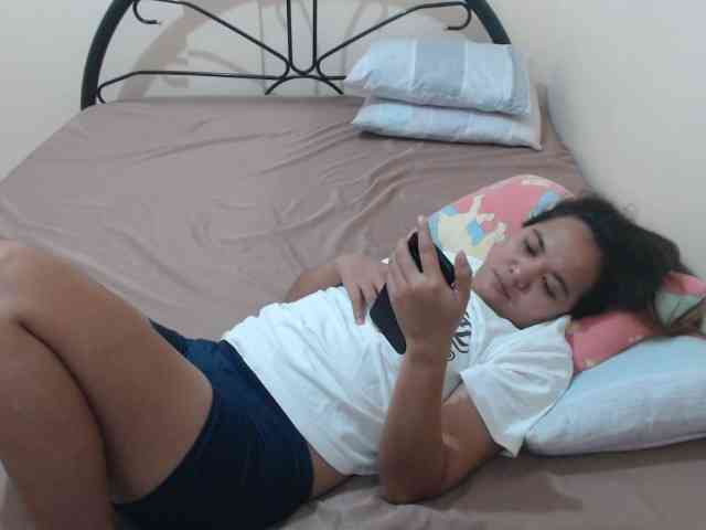 TheLastVIRGIN webcam