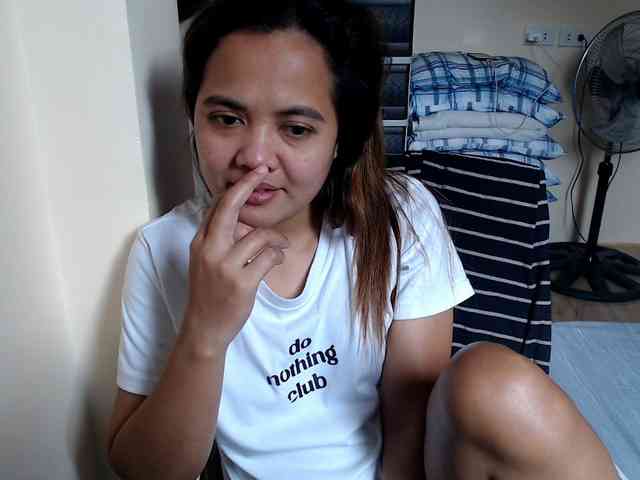 TheLastVIRGIN webcam