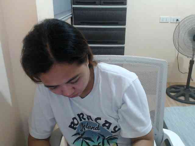 TheLastVIRGIN webcam