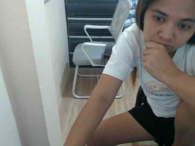 TheLastVIRGIN webcam