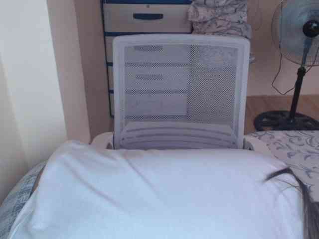 TheLastVIRGIN webcam