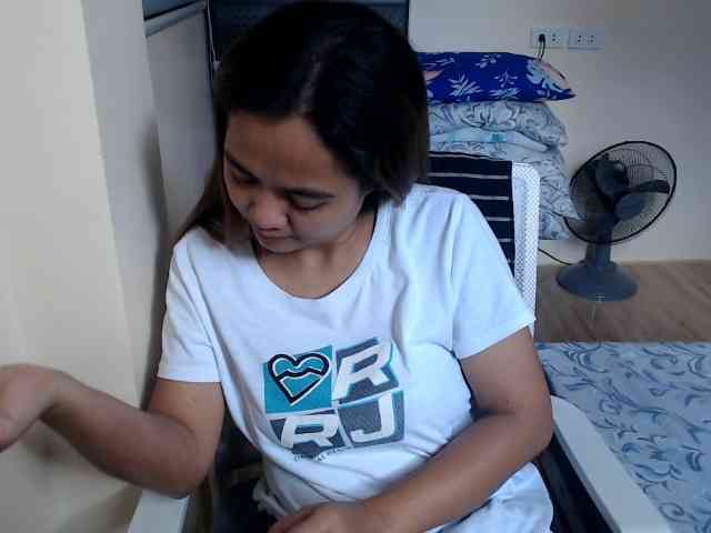 TheLastVIRGIN webcam