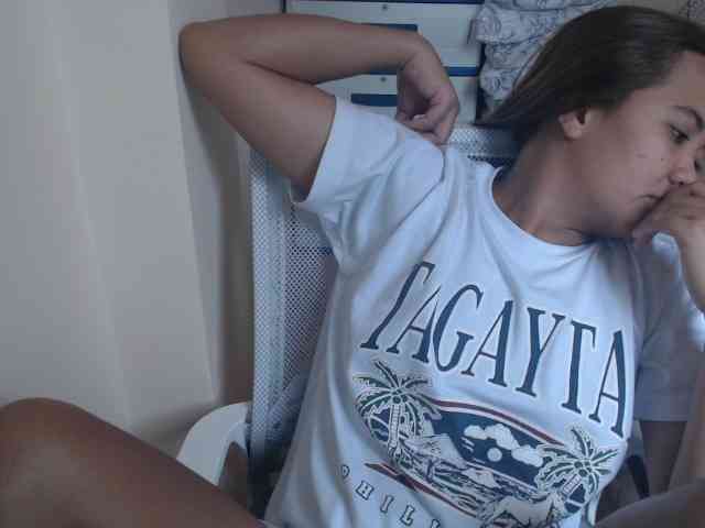 TheLastVIRGIN webcam