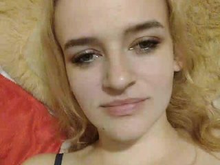 EvelynXKukla Porn Show