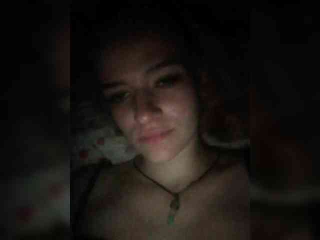 EvelynXKukla webcam