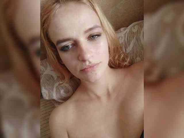 EvelynXKukla webcam