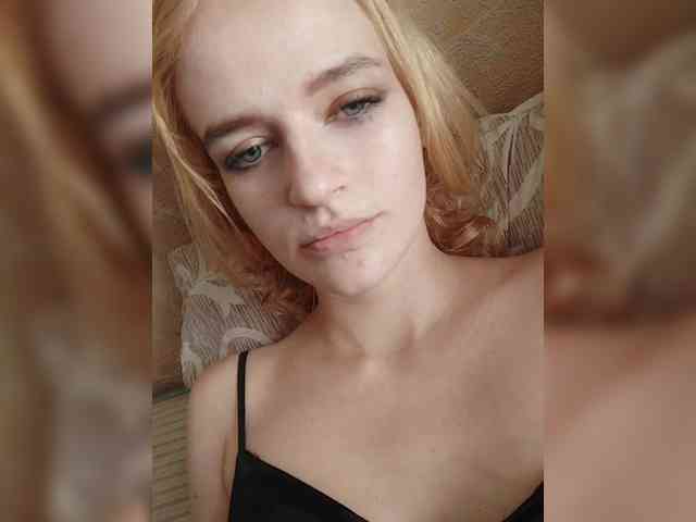 EvelynXKukla webcam