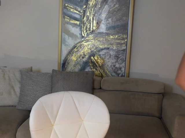 NaomiSainz's BongaCams show and profile