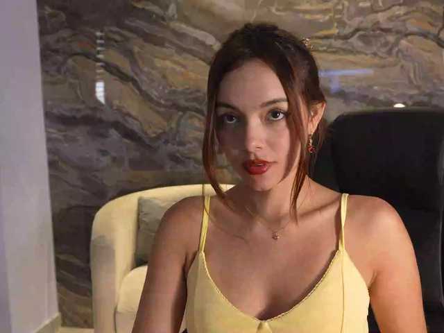 Preview of naomisainz