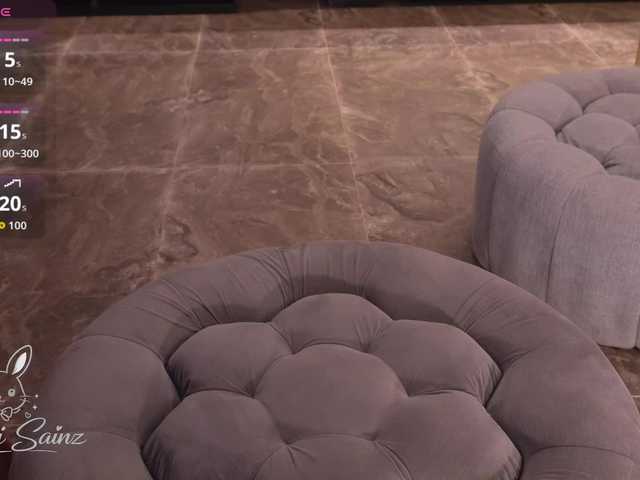 NaomiSainz's BongaCams show and profile