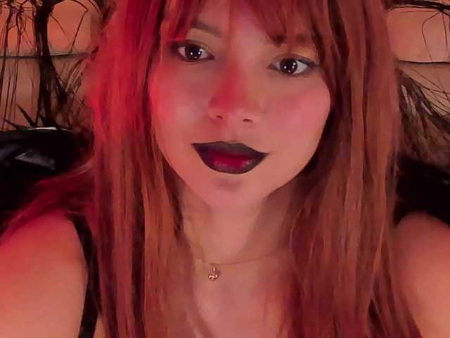 Preview of naomisainz