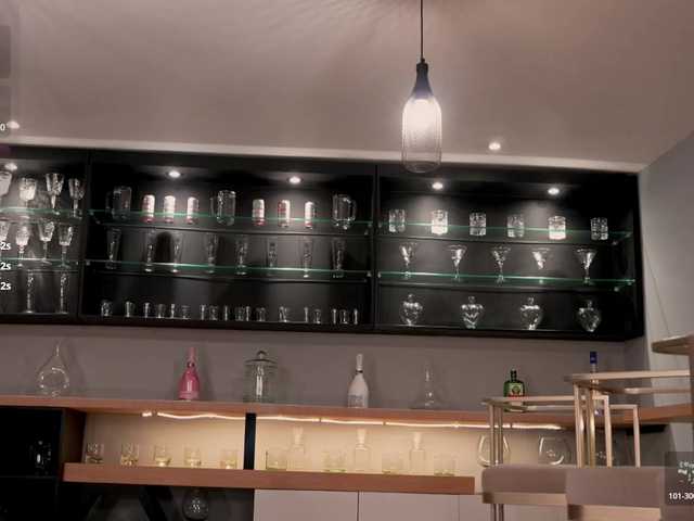  NaomiSainz chat room