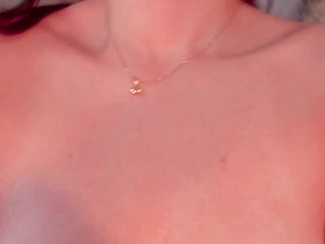  NaomiSainz chat room