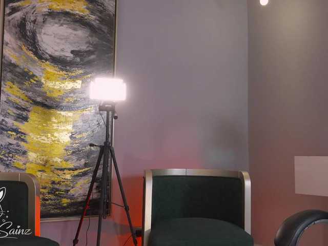 NaomiSainz's BongaCams show and profile