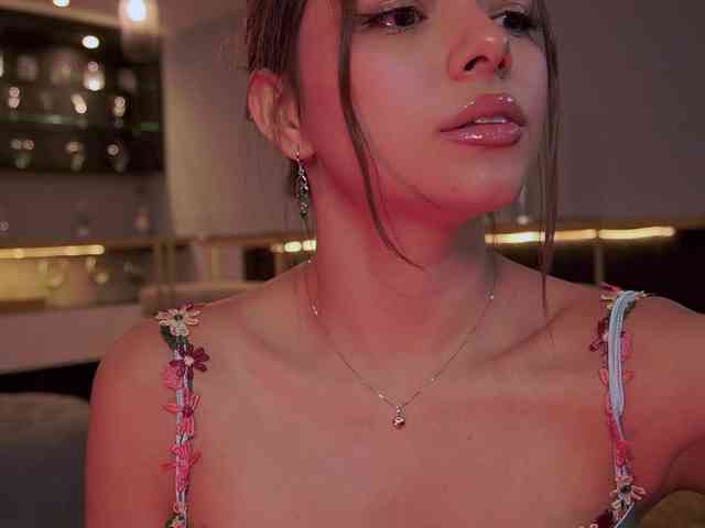 adult sex chat room NaomiSainz