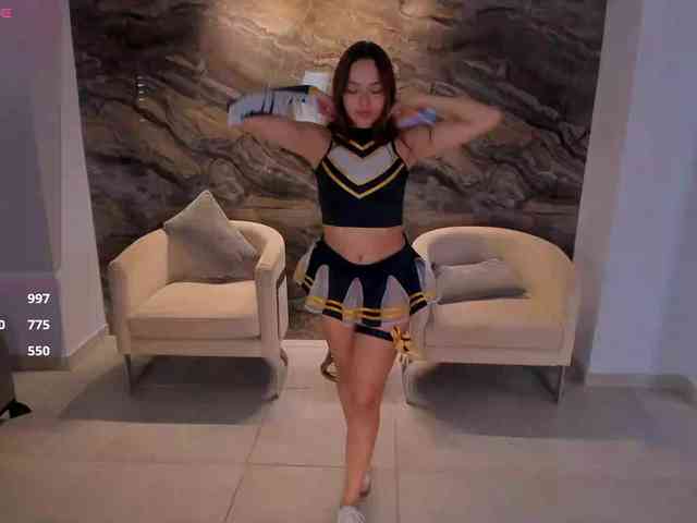 NaomiSainz webcam